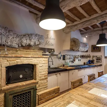 Borgo San Sisto Todi
